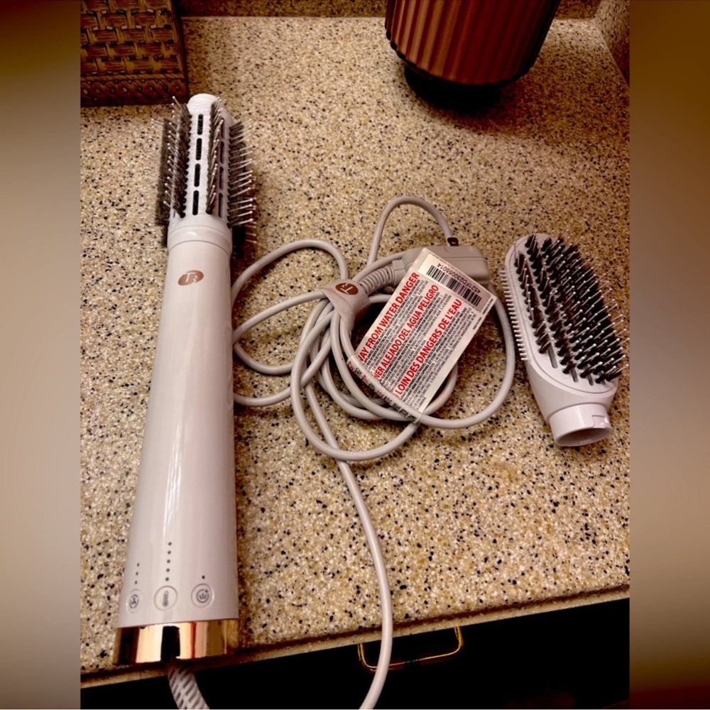 T3 airbrush duo